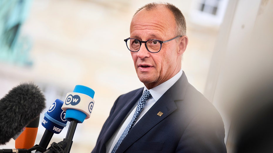 german-chancellor-defends-remarks-on-migrants-suggesting-citizens-‘afraid-to-move-around-in-public-spaces’