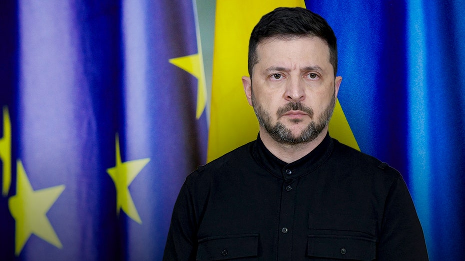 zelenskyy:-ukraine-‘confidently-moving-toward’-eu-membership-after-european-commission-progress-report