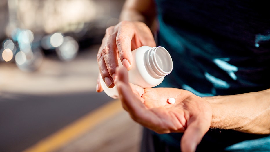 daily-pill-slashes-‘bad’-cholesterol-levels-by-60%-in-yearlong-trial