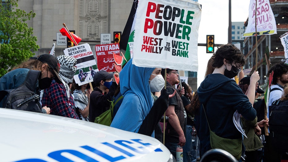 josh-shapiro-urges-philly-schools-to-‘take-very-seriously’-antisemitism-as-congress-opens-investigation