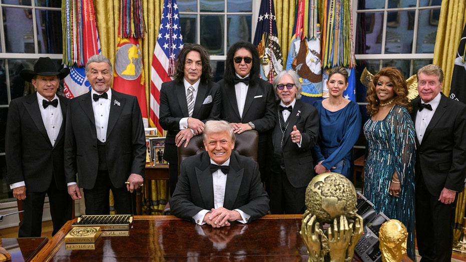 exclusive:-trump-led-kennedy-center-nearly-doubles-fundraising-from-biden-era,-smashing-record-with-$23m-haul