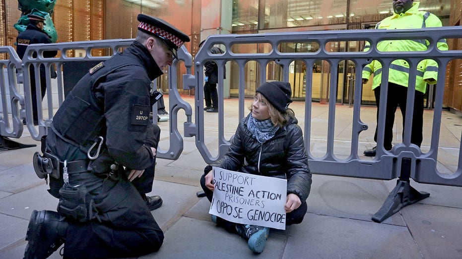 greta-thunberg-arrested-supporting-palestinian-prisoners-on-hunger-strike-during-london-protest
