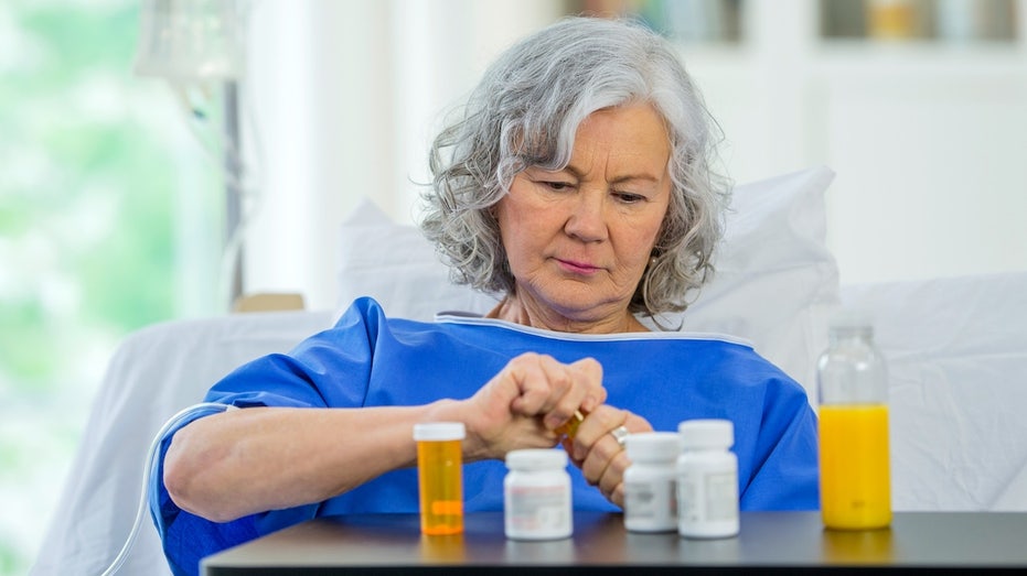 seniors-taking-multiple-medications-may-face-unexpected-health-effects