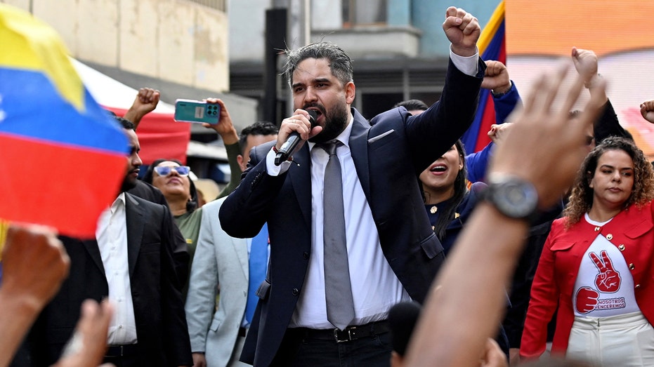 maduro’s-son-gives-‘unconditional-support’-to-newly-sworn-in-interim-venezuela-president