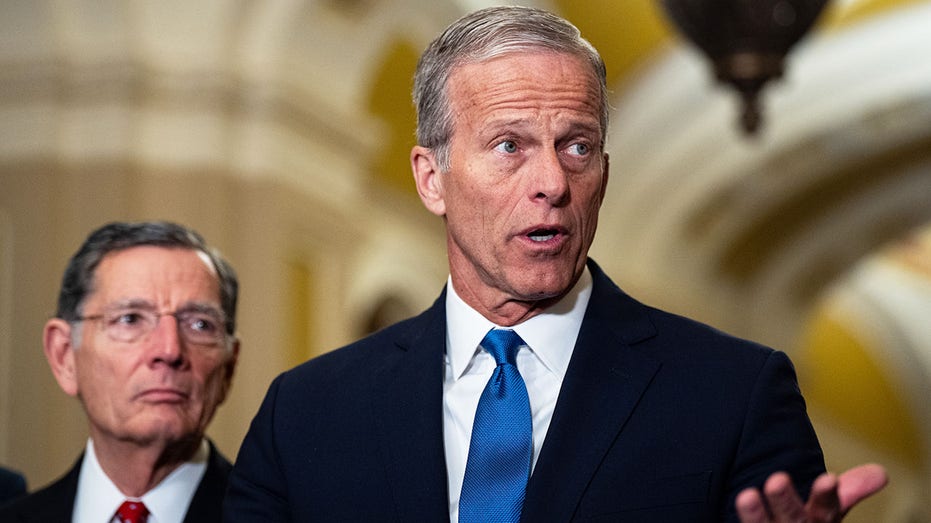 senate-advances-$174b-package-as-minnesota-ice-shooting-fuels-dhs-funding-fight