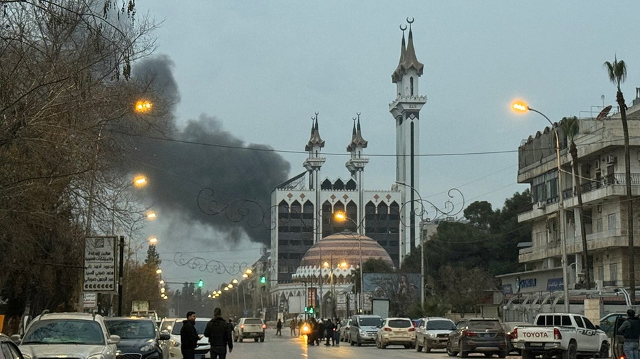 republican-senator-condemns-alleged-syrian-army-abuses-as-ceasefire-follows-aleppo-fighting