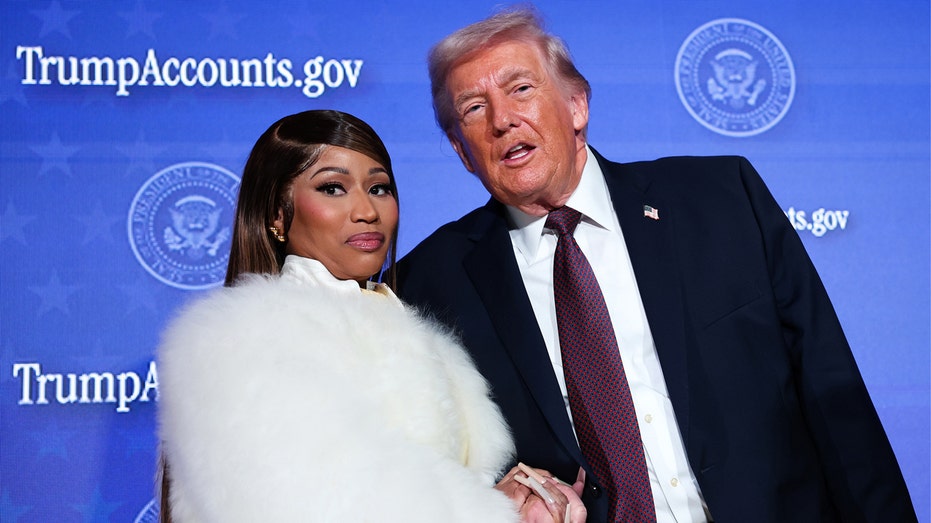 nicki-minaj-fans-say-they’re-leaving-democrat-party-as-rapper’s-politics-spark-backlash-and-praise
