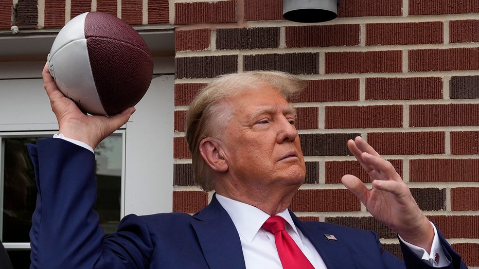 super-bowl-sunday:-here-are-some-of-the-political,-social-commercials-you-can-expect-during-the-big-game