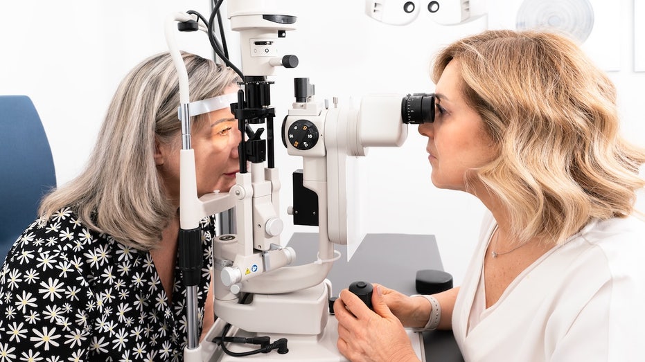 common-respiratory-bacteria-detected-in-eyes-of-alzheimer’s-patients