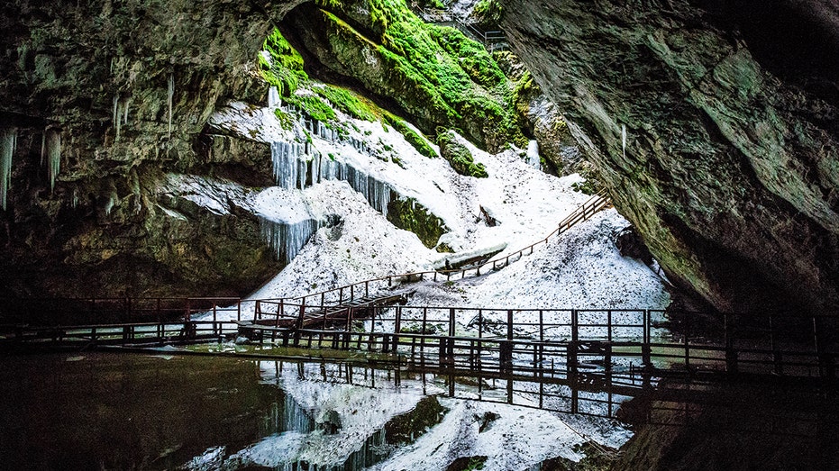 scientists-discover-5,000-year-old-bacterium-resistant-to-modern-antibiotics